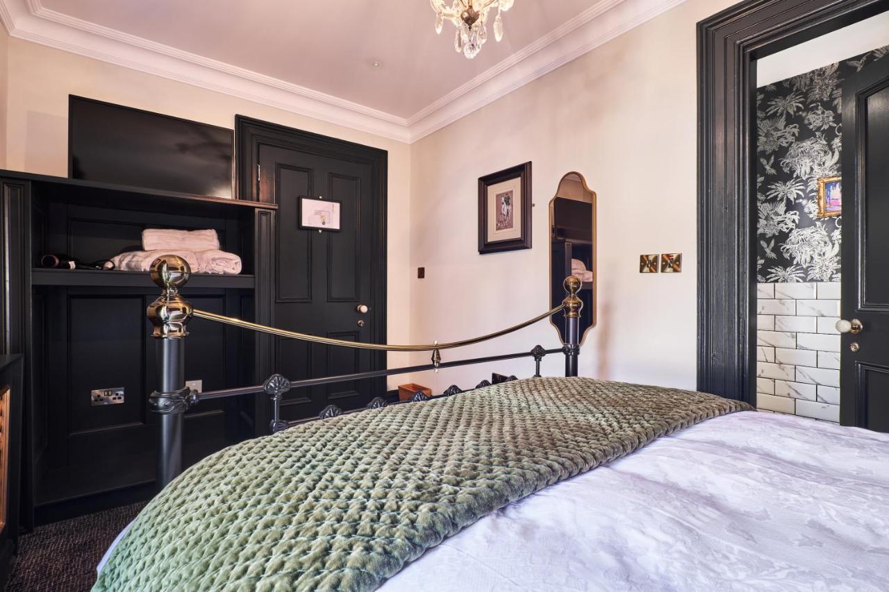 ロンドンデリー The Lawrence Bed & Breakfast エクステリア 写真
