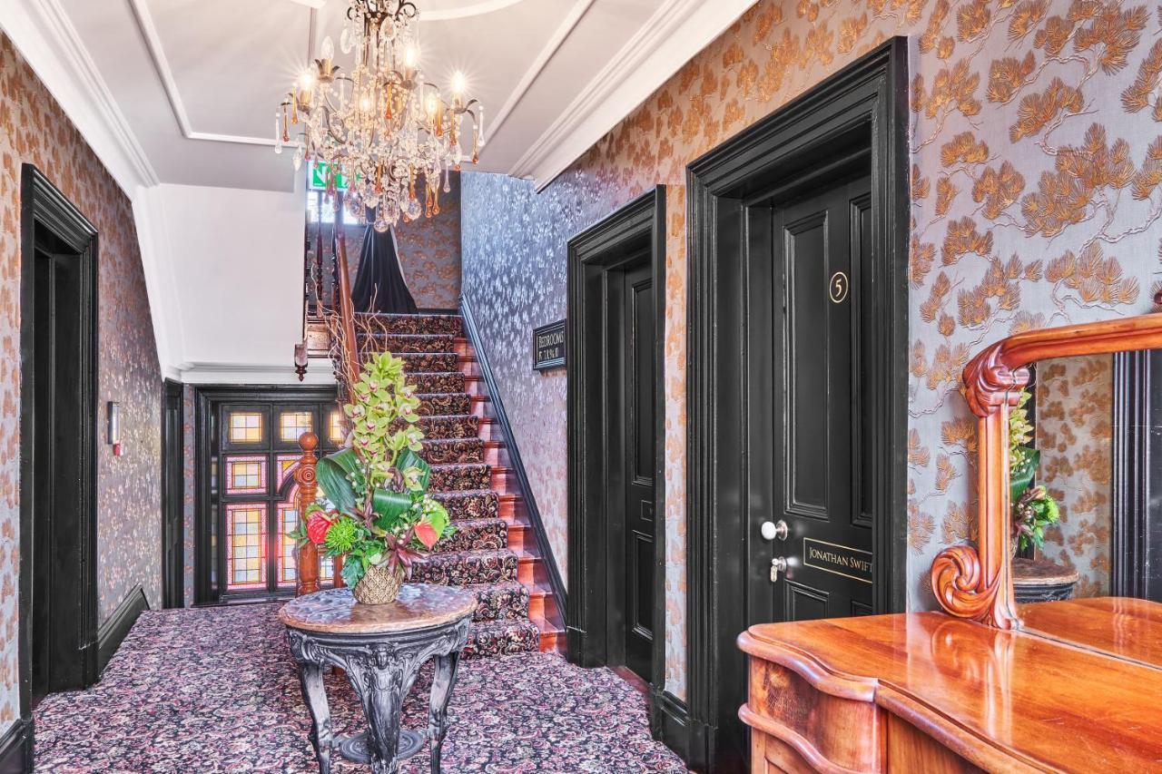 ロンドンデリー The Lawrence Bed & Breakfast エクステリア 写真