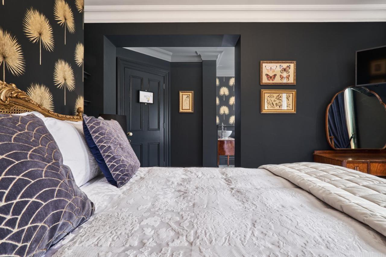 ロンドンデリー The Lawrence Bed & Breakfast エクステリア 写真