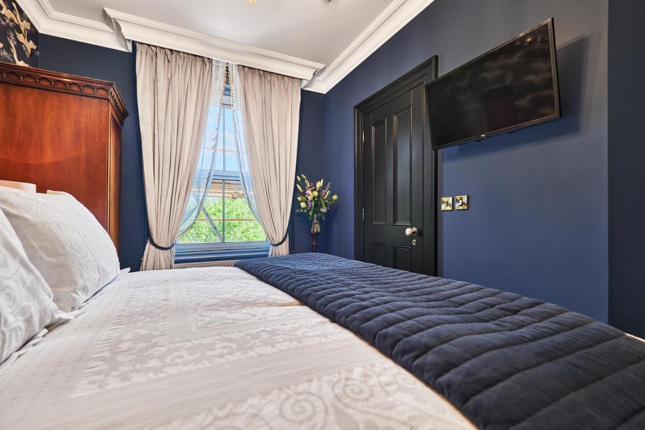 ロンドンデリー The Lawrence Bed & Breakfast エクステリア 写真